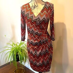 NWT CHEVRON FAUX WRAP DRESS